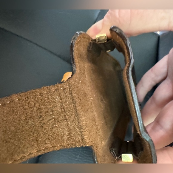 Louis Vuitton Monogram Etui Mobile Case - Picture 5 of 5